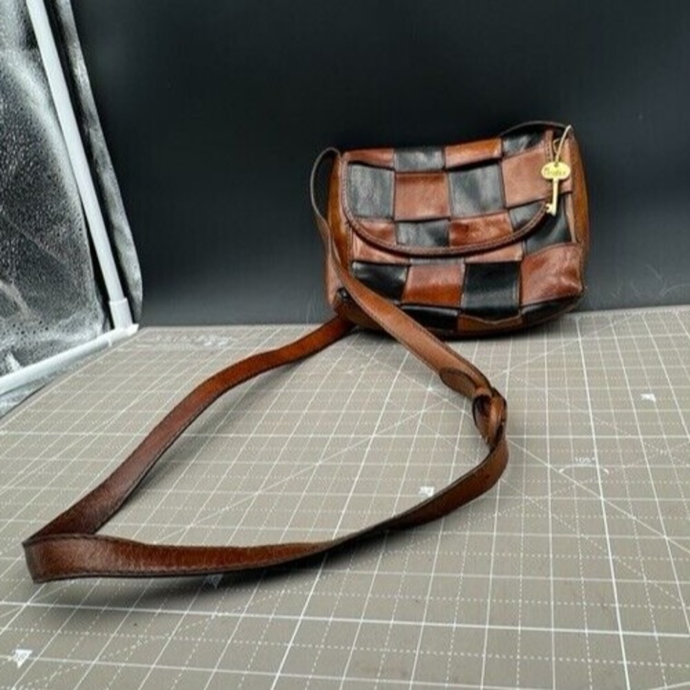 Vintage Paradox Leather Shoulder Purse Matching Wallet 8" x 6"